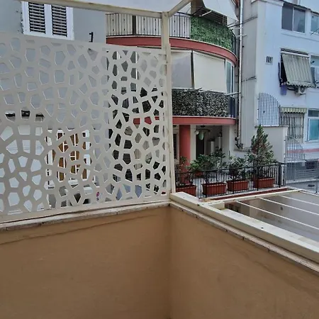 Cleopatra Apartment