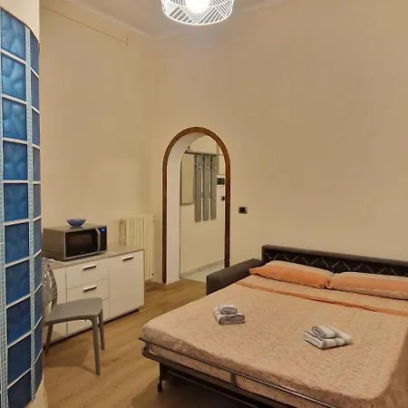 Apartment Cleopatra Bari