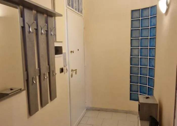 Cleopatra Apartment Bari